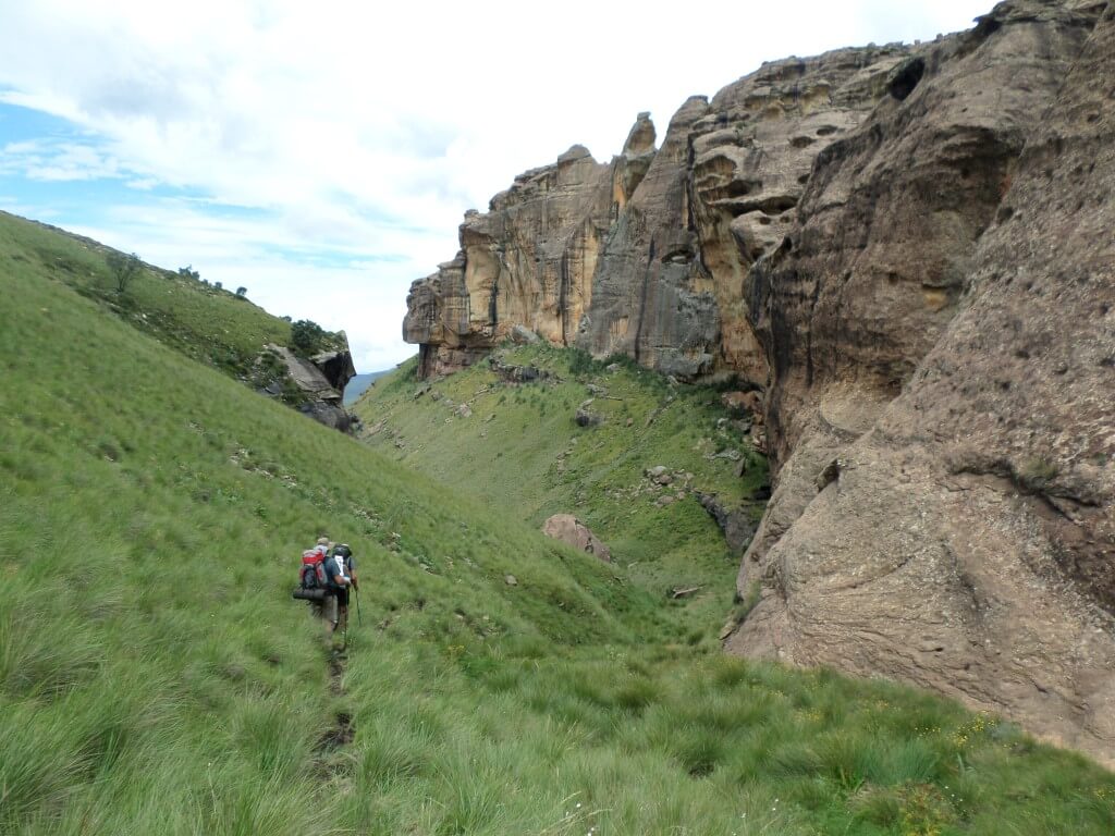 Thamathu and Lammergeier Cave Hike