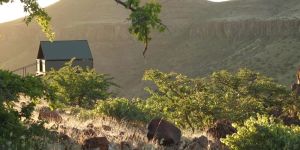 Etendeka Hiking Trail