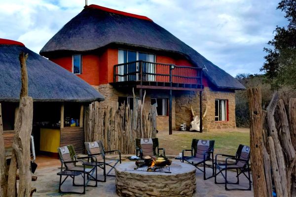 Manzikhanya Lodge