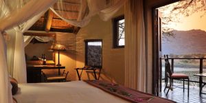 Tau Game Lodge